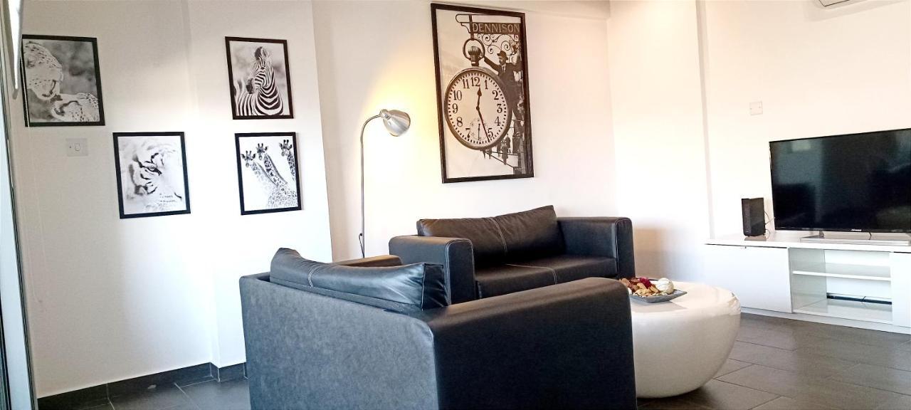 Dezo Luxury Town Apartment Larnaca Dış mekan fotoğraf