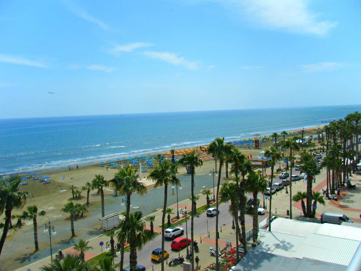 Dezo Luxury Town Apartment Larnaca Dış mekan fotoğraf
