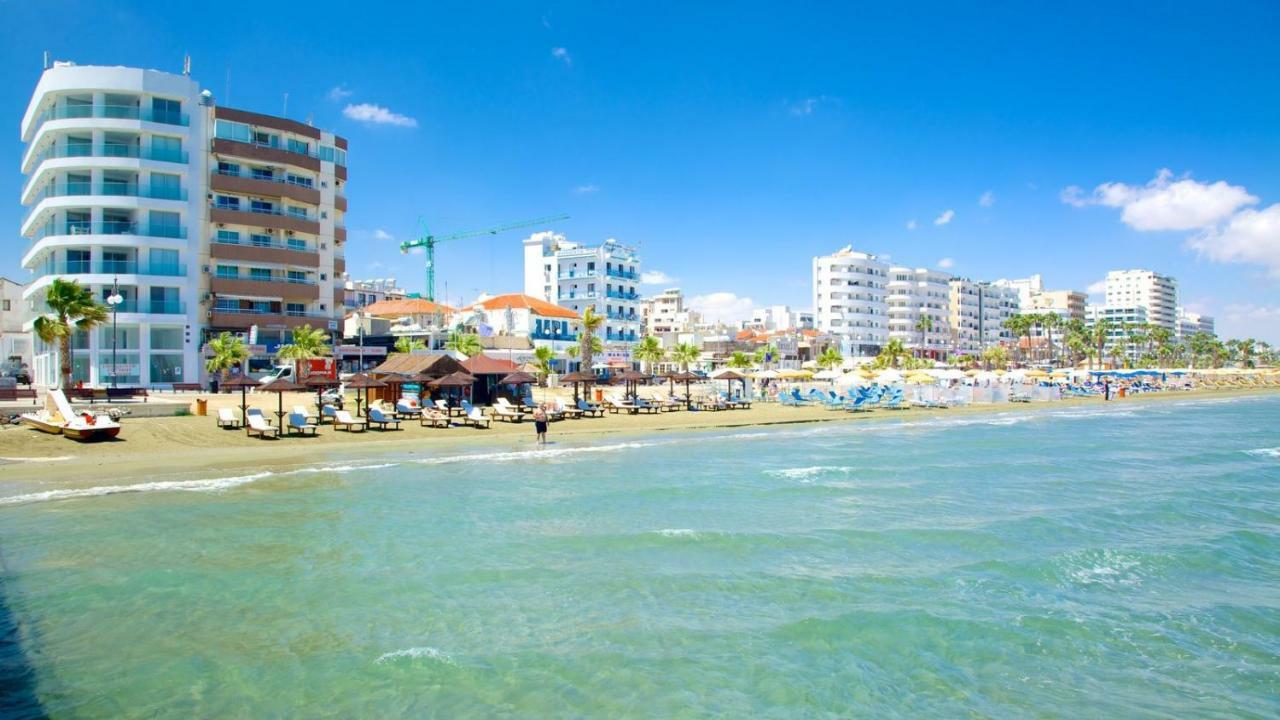 Dezo Luxury Town Apartment Larnaca Dış mekan fotoğraf
